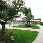 Vista Parco فندق مبيت وإفطار سافيو دي رافينا