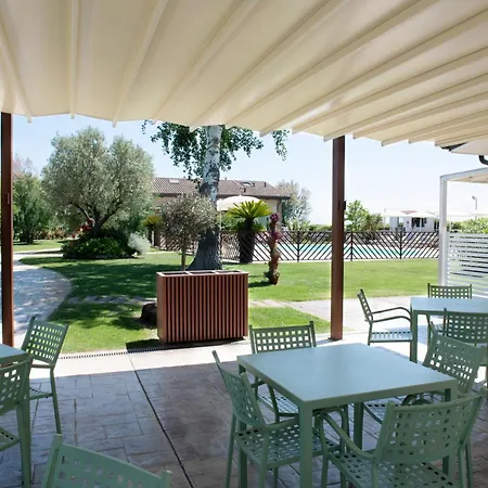 Vista Parco Bed & Breakfast 4*