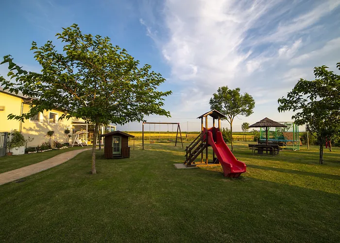 Vista Parco Panzió 4*